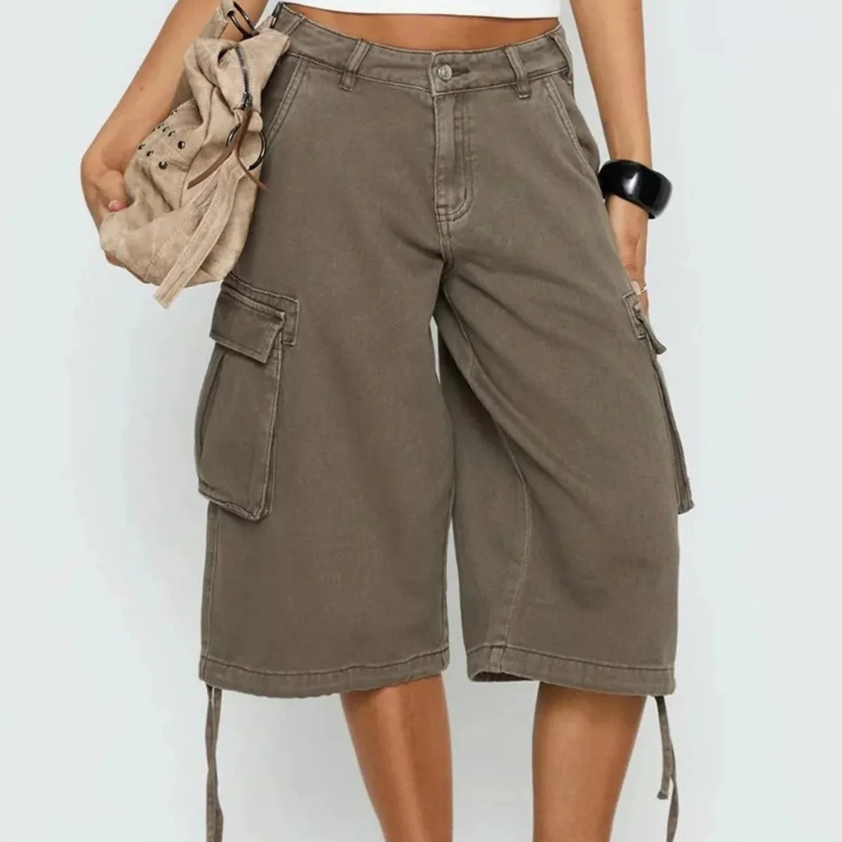 Women’s Longline Camo Cargo Shorts – Versatile Wardrobe Essential