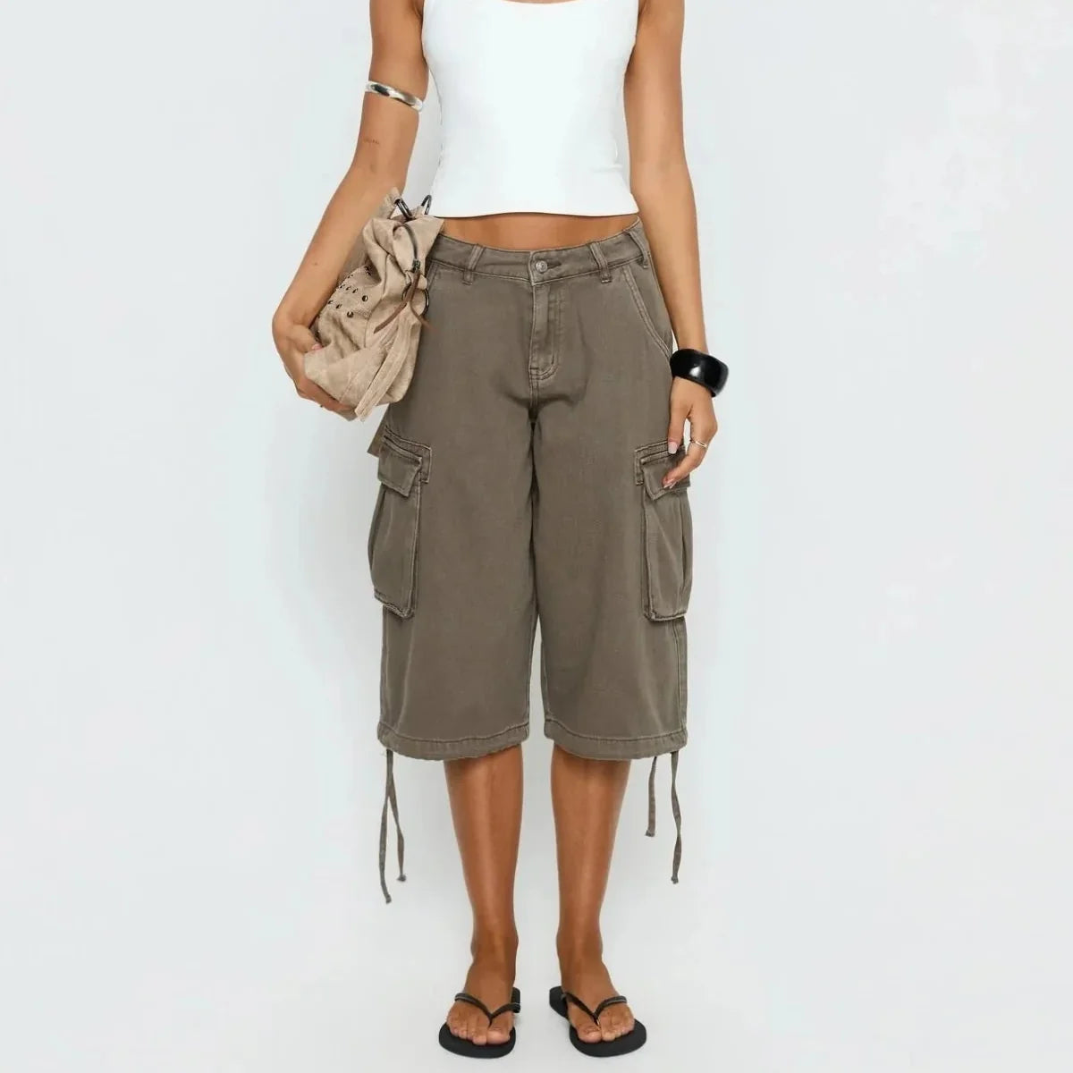 Women’s Longline Camo Cargo Shorts – Versatile Wardrobe Essential