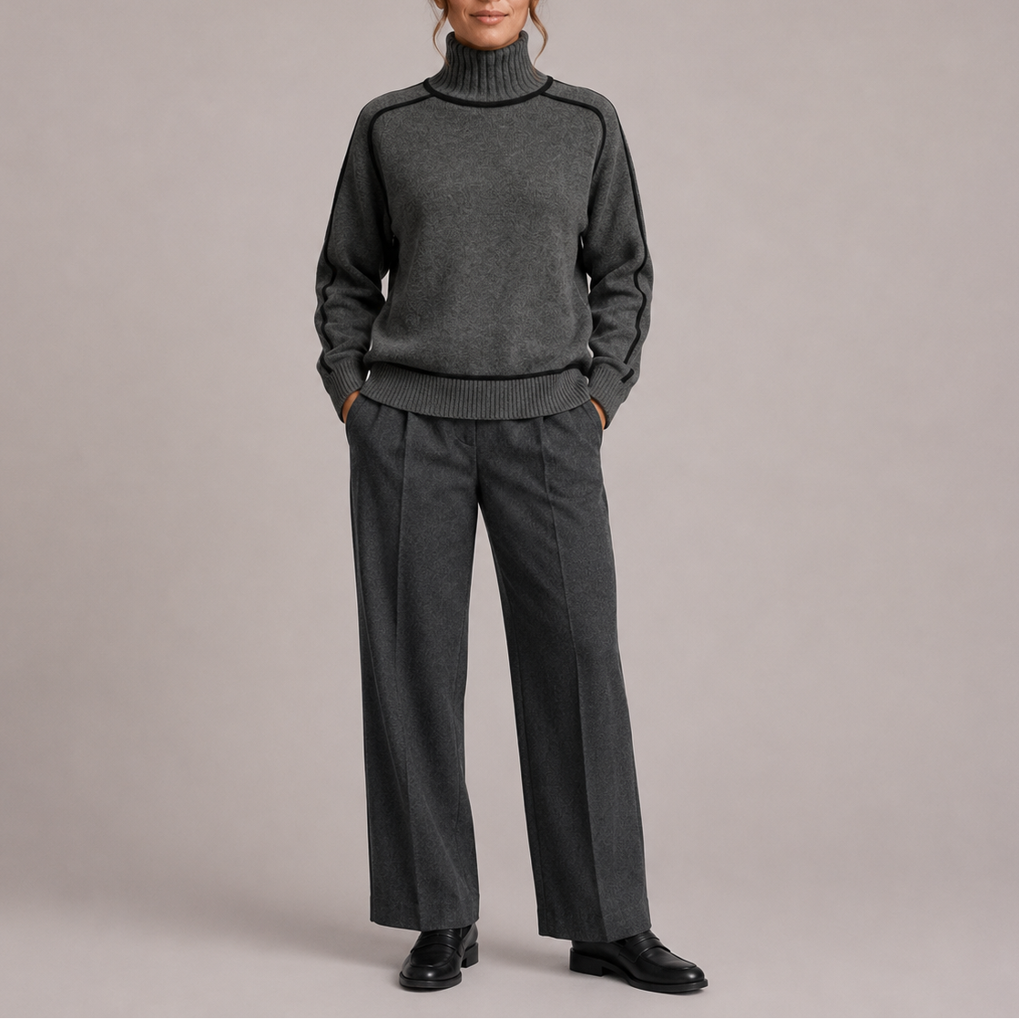 Women’s Turtleneck Jumper – Contrast Trim Knit Jumper – Soft Everyday Jumper for Women