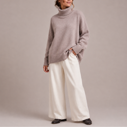 Women’s Oversized Turtleneck Jumper – Relaxed Knit Jumper – Soft Everyday Jumper for Women