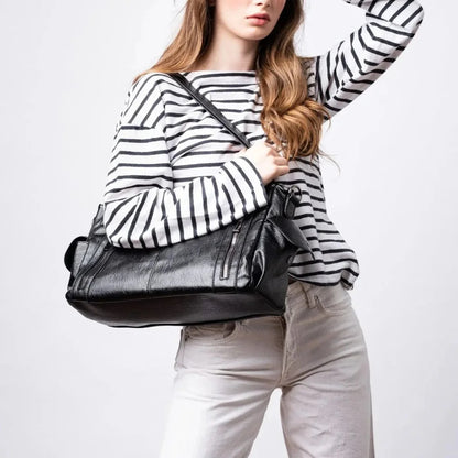 Timeless Everyday Tote – Stylish Spacious Shoulder Bag in Soft Vegan Leather – Everyday Accessory UK