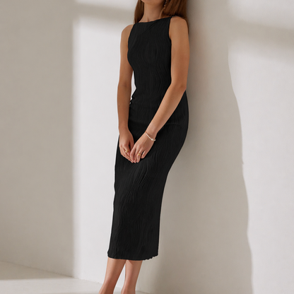 Women's ripple textured cami dress – Fitted Silhouette