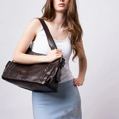 Timeless Everyday Tote – Stylish Spacious Shoulder Bag in Soft Vegan Leather – Everyday Accessory UK