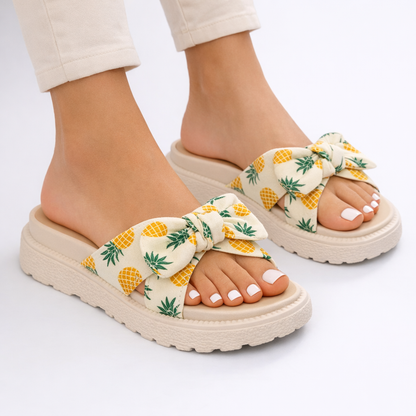Women’s Flat Sandals – Stylish Bow Detail, Summer Comfort – Supportive Warm Weather Shoe